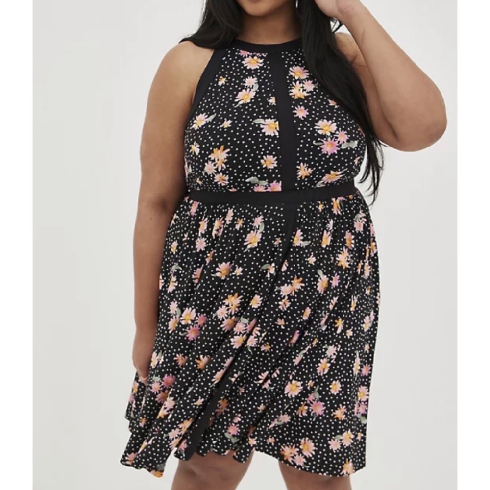 🆕 Black Floral Studio Knit Halter Skater Dress 2 2X 18 20 NWT Torrid New!